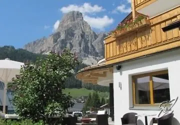 Arkadia - 