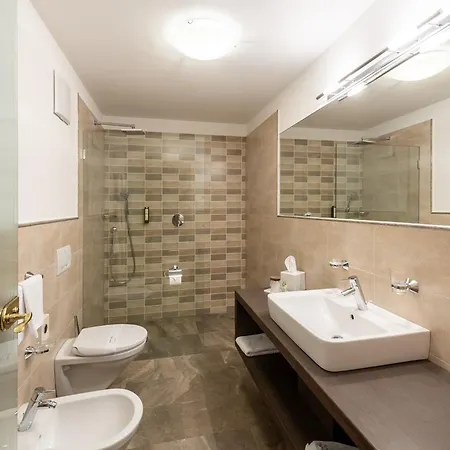 Arkadia - 